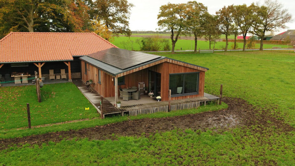 DCIM100MEDIADJI_0031.JPG mantelzorg woning op erf